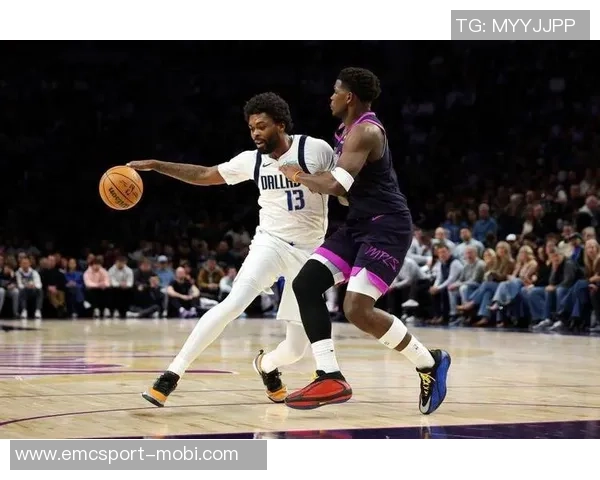 戈贝尔回忆华子早期风格称喜欢单打独斗曾尝试干拔三分球